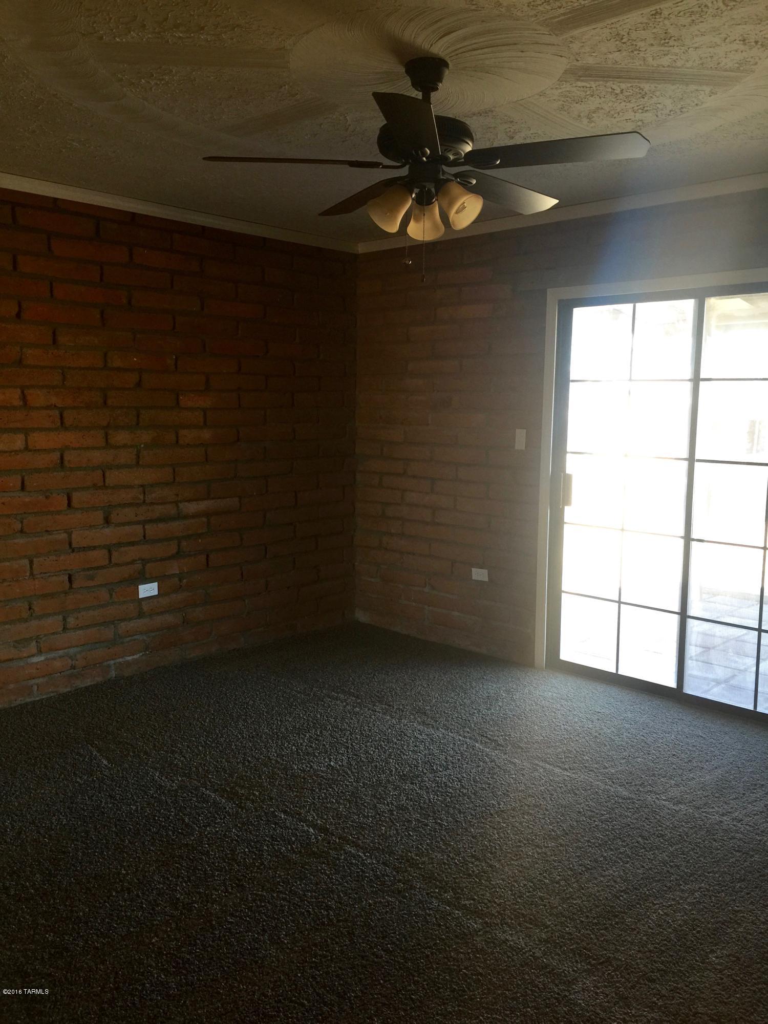 48746 East Panther Butte Road Tucson, AZ 85739 - Photo 11 of 32 Gallery Image 11