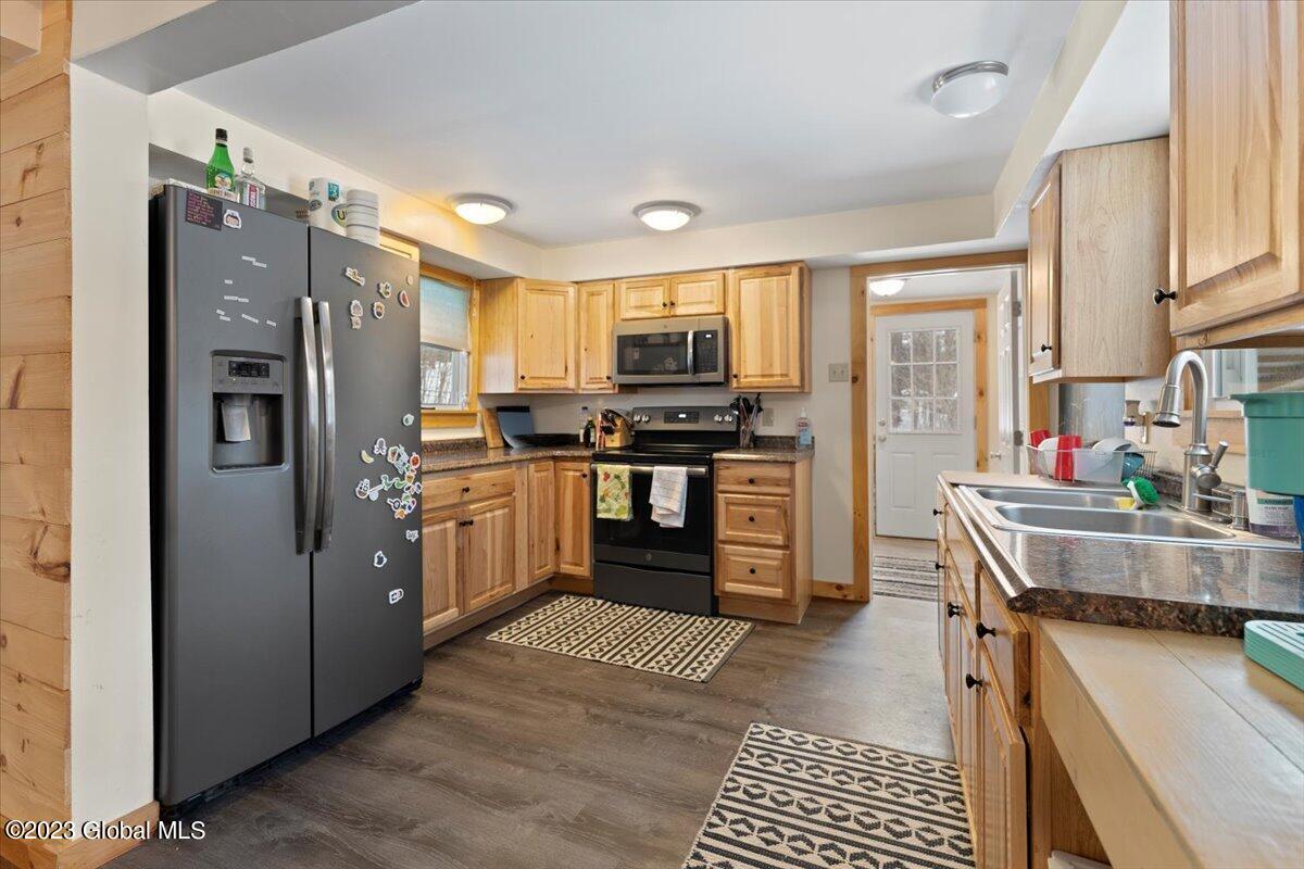263 Howe Road Lake Luzerne, NY 12846 - Photo 19 of 26 14-DOD09023