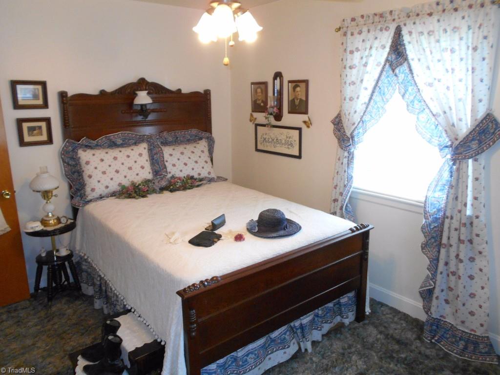 3505 Pine Valley Road High Point, NC 27265 - Photo 10 of 21 Bedroom 3