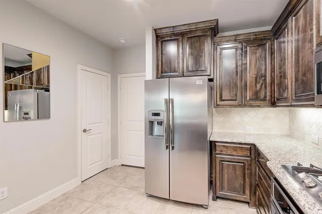 $2,500 | 4646 Rhett Lane, Unit D, Carrollton, TX 75010