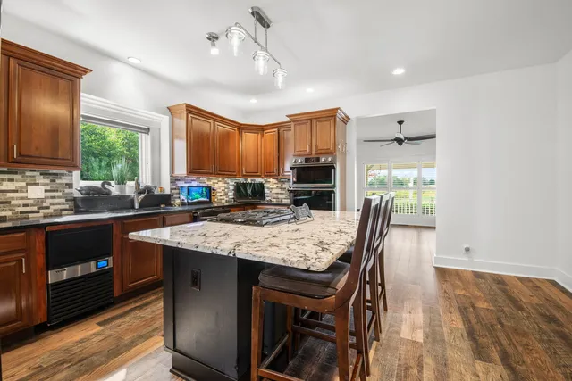 $565,000 | 39W430 Armstrong Lane, Geneva, IL 60134