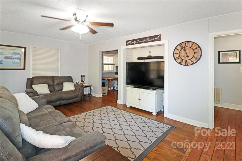 1214 Barringer Road Rock Hill, SC 29730 - Photo 7 of 20 Gallery Image 7