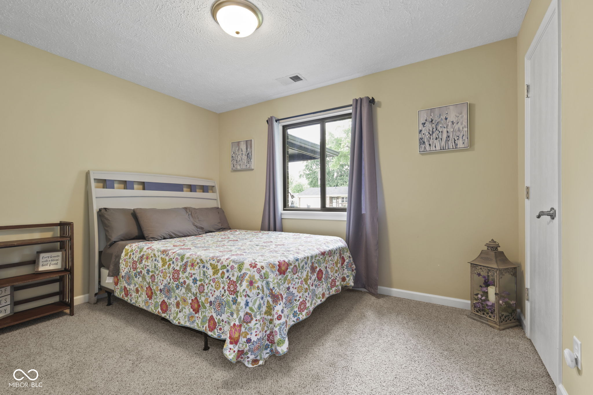386 Boonesboro Road Greenwood, IN 46142 - Photo 9 of 16