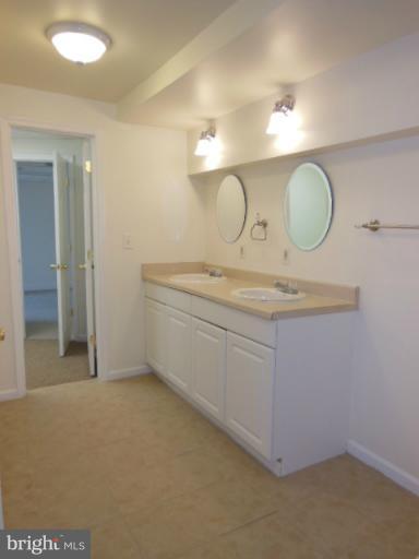 983 Ridge Road Finksburg, MD 21048 - Photo 29 of 30 Bath