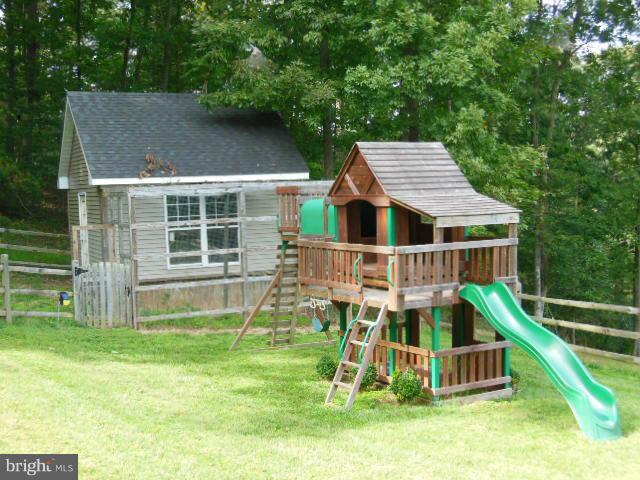 983 Ridge Road Finksburg, MD 21048 - Photo 4 of 30 Exterior (General)