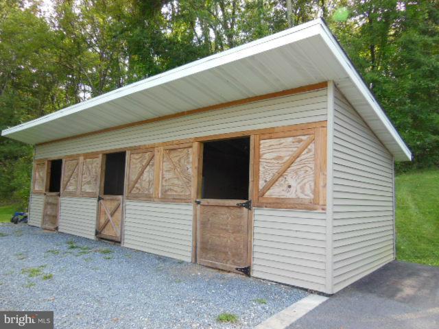 983 Ridge Road Finksburg, MD 21048 - Photo 5 of 30 Exterior (General)