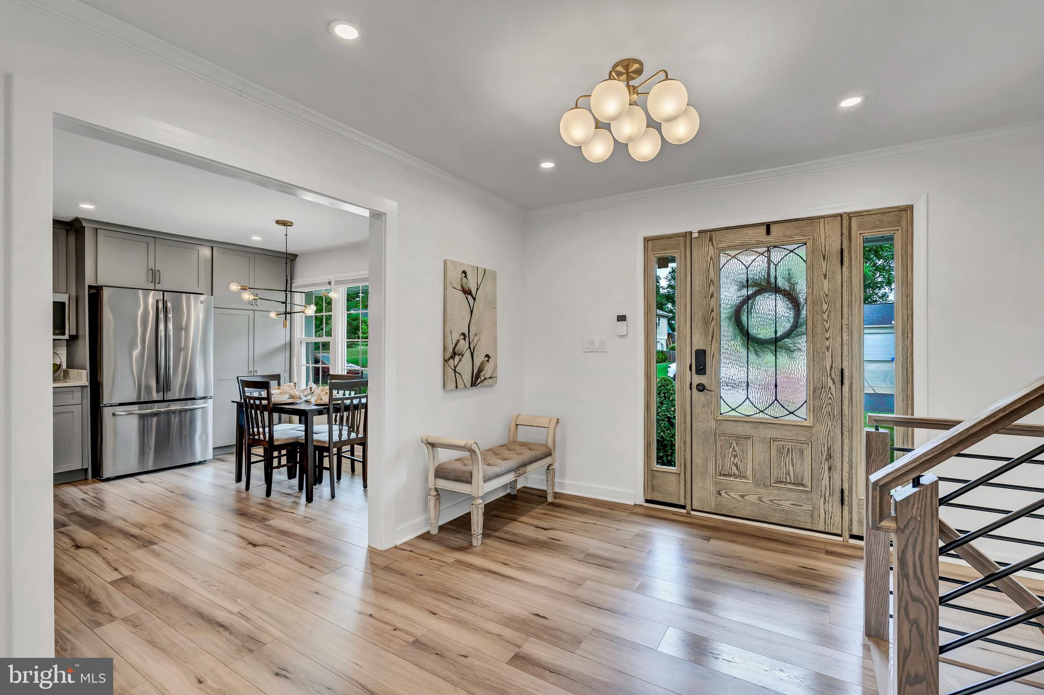 2416 Rocky Branch Road Vienna, VA 22181 - Photo 2 of 69 Foyer/Entry