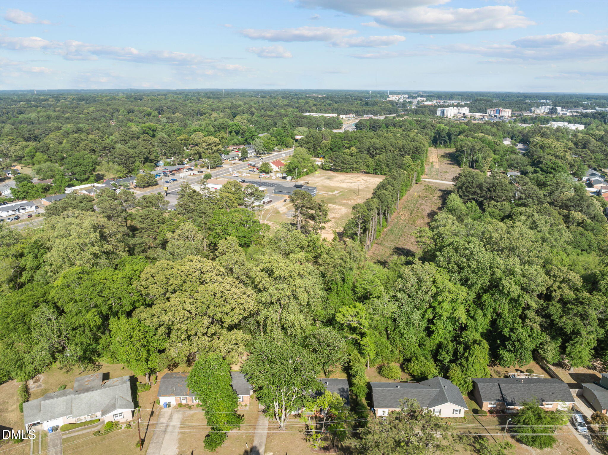 5308 Foxfire Road Fayetteville, NC 28303 - Photo 32 of 34 33-web-or-mls-DJI_0664