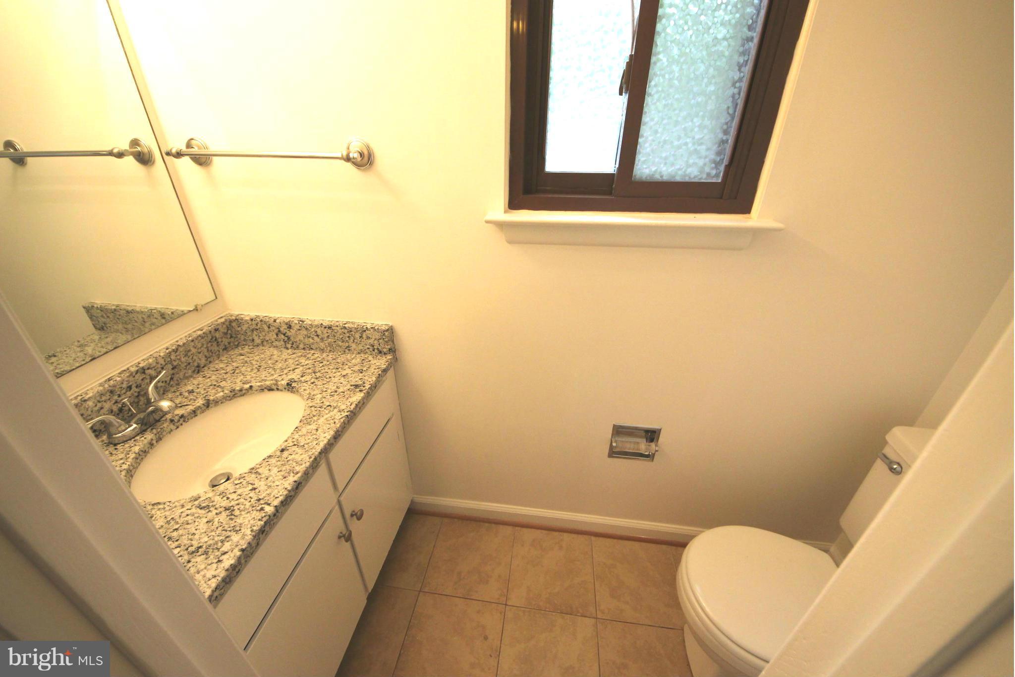 2360 Generation Drive Reston, VA 20191 - Photo 12 of 25 Bath