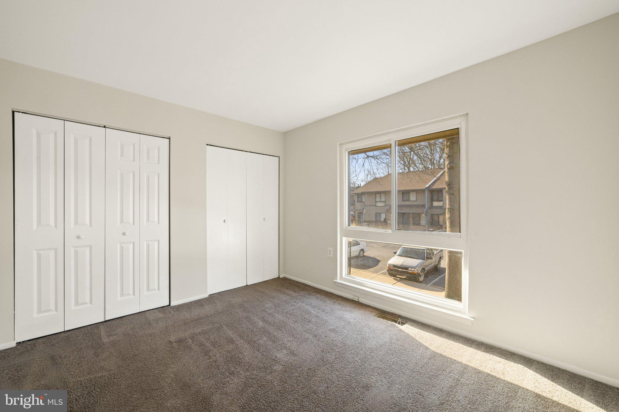 909 Timber Creek Road Lindenwold, NJ 08021 - Photo 12 of 23
