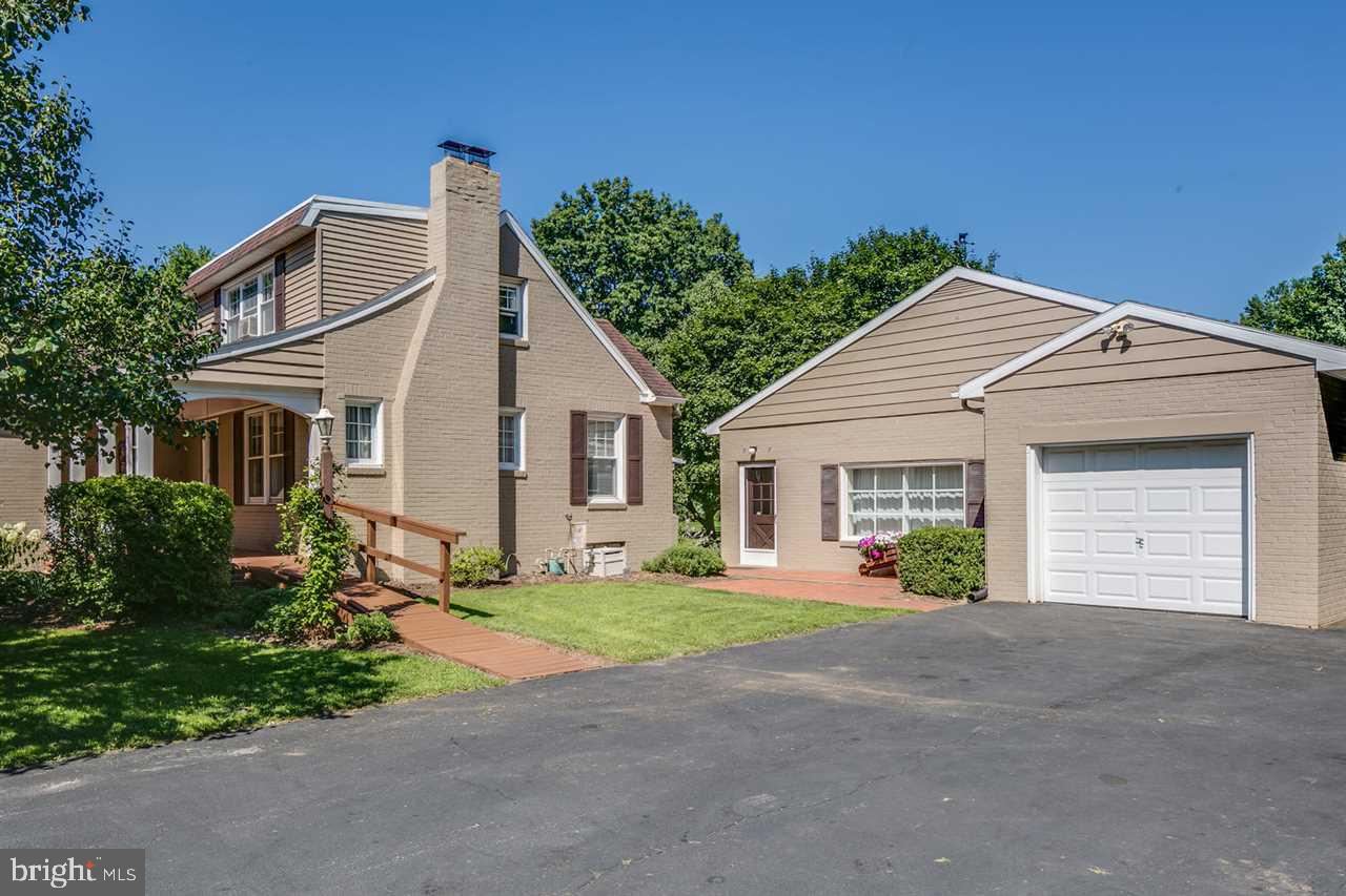971 East Canal Road Dover, PA 17315 - Photo 1 of 25 Gallery Image 1