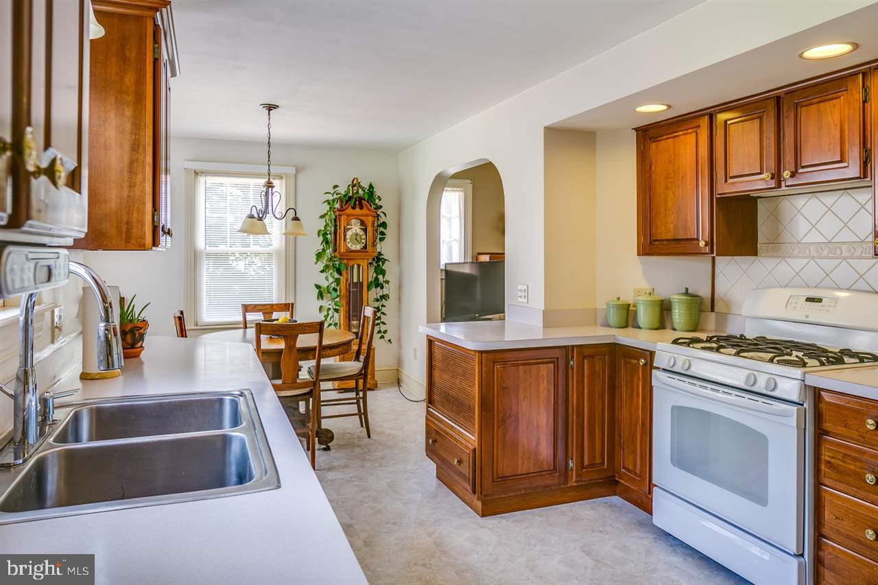 971 East Canal Road Dover, PA 17315 - Photo 2 of 25 Gallery Image 2