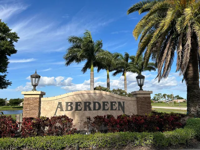 $249,000 | 7207 Le Chalet Boulevard, Boynton Beach, FL 33472