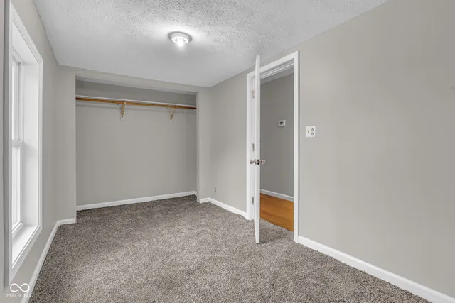 $299,900 | 8013 South County Road 350 West, Stilesville, IN 46180