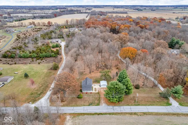 $299,900 | 8013 South County Road 350 West, Stilesville, IN 46180