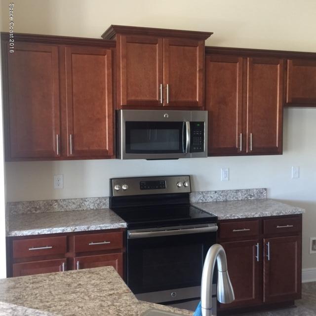 201 Nardo Avenue Southwest Palm Bay, FL 32908 - Photo 6 of 16 Kitchen