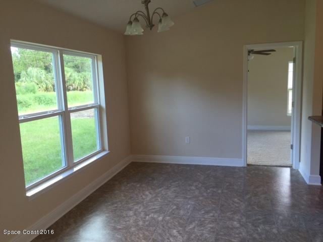 201 Nardo Avenue Southwest Palm Bay, FL 32908 - Photo 8 of 16 Dining Room