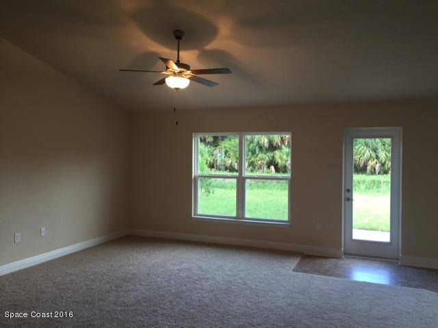 201 Nardo Avenue Southwest Palm Bay, FL 32908 - Photo 10 of 16 Family Room