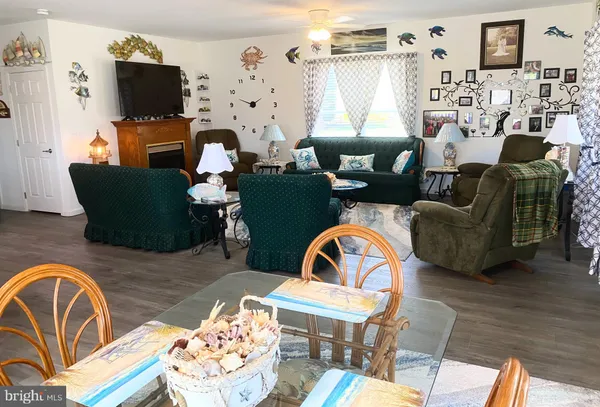 $349,999 | 25744 East Wind Drive, Unit 1038, Long Neck, DE 19966