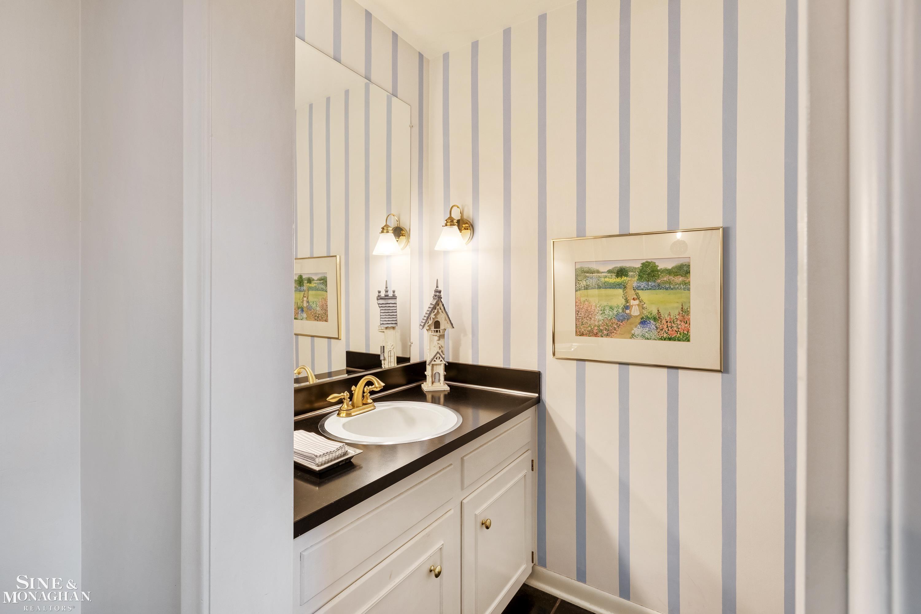660 Pemberton Road Grosse Pointe Park, MI 48230 - Photo 5 of 50