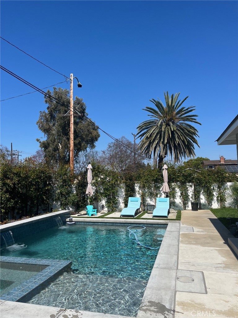 1805 West Random Drive Anaheim, CA 92804 - Photo 13 of 46 a view of a yard and entertaining space