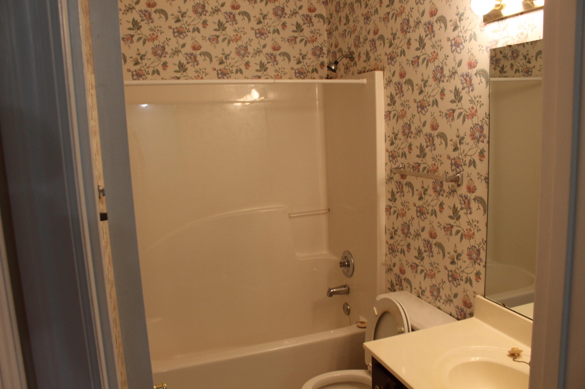 2133 Jenkins Road Chattanooga, TN 37421 - Photo 10 of 10 a bathroom with a shower and a toilet