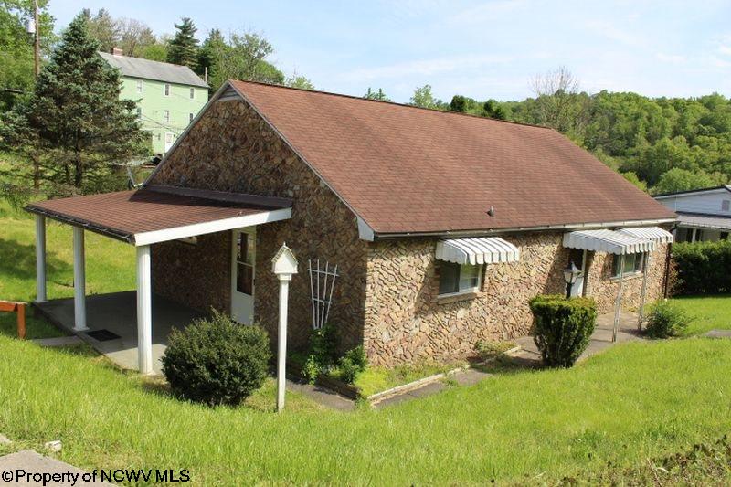 306 Straight Street Rivesville, WV 26588 - Photo 1 of 20 Gallery Image 1