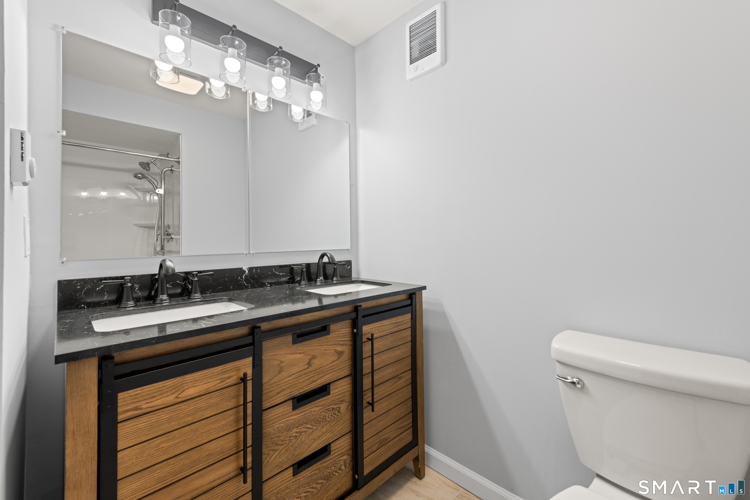 51 Sperry Lane Meriden, CT 06451 - Photo 17 of 40