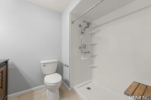 $400,000 | 51 Sperry Lane, Meriden, CT 06451