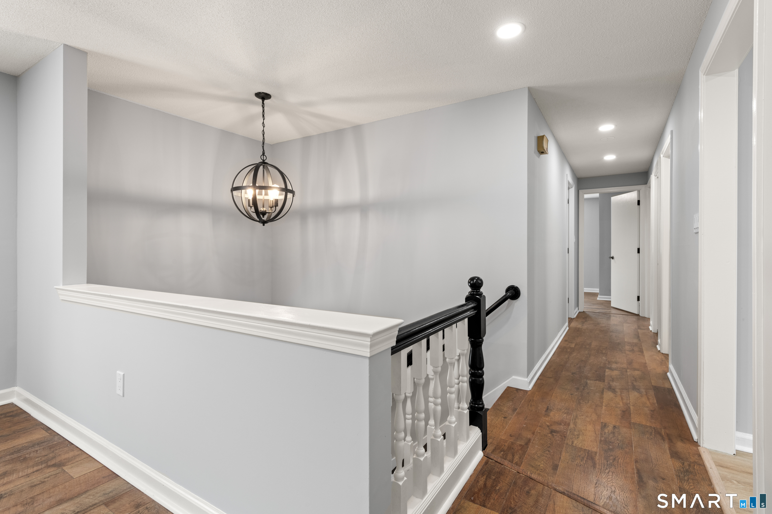 51 Sperry Lane Meriden, CT 06451 - Photo 4 of 40