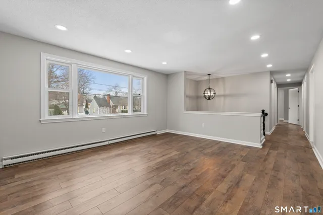 $400,000 | 51 Sperry Lane, Meriden, CT 06451