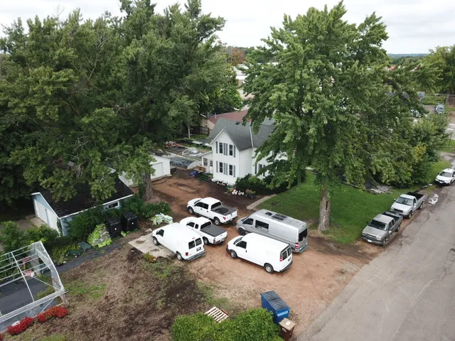 $298,000 | 1635 Delano Avenue, Maple Plain, MN 55359