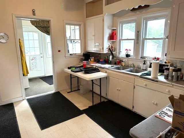 $298,000 | 1635 Delano Avenue, Maple Plain, MN 55359