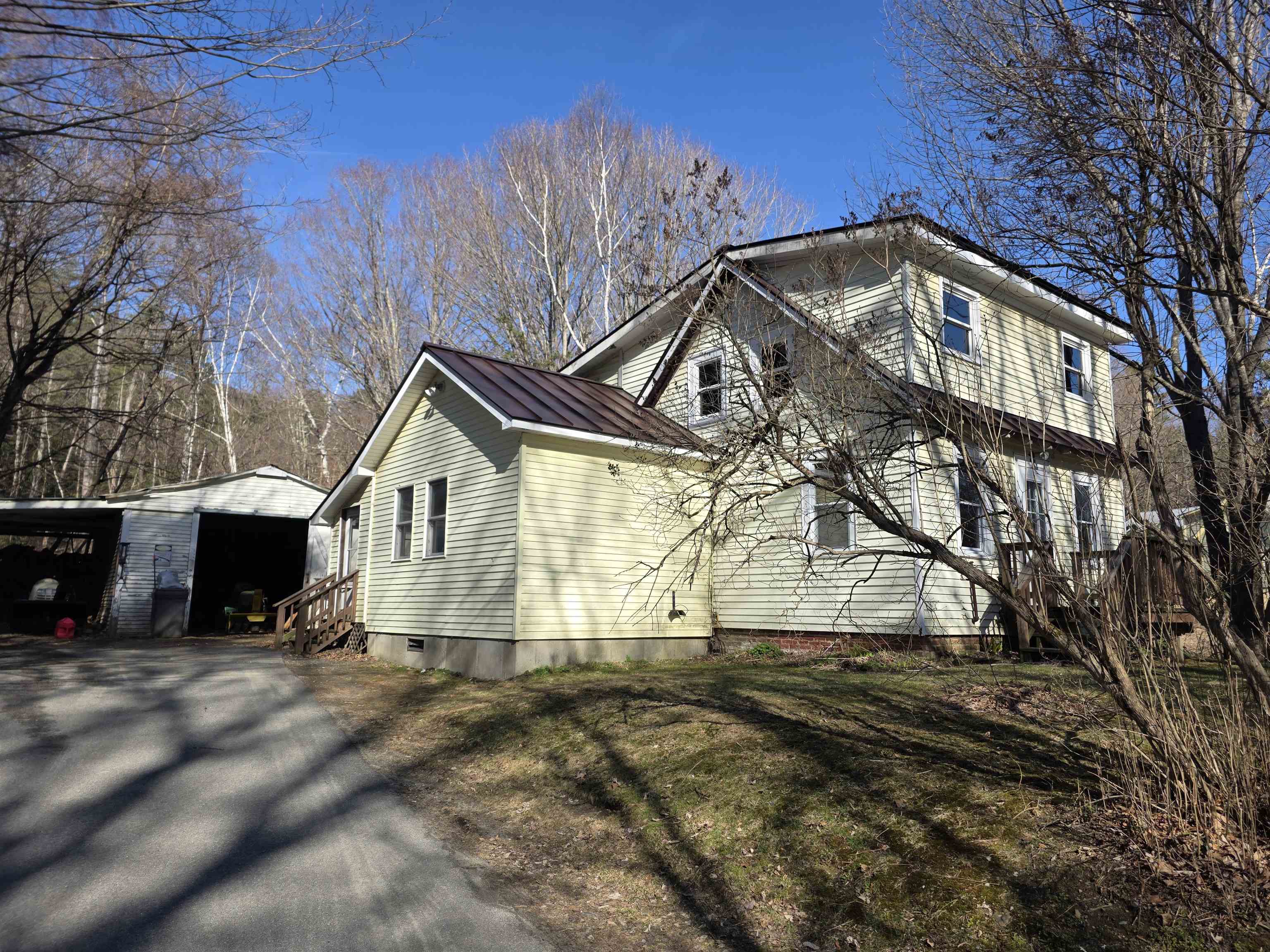 28 Bishop's Loop Windsor, VT 05089 - Photo 2 of 23