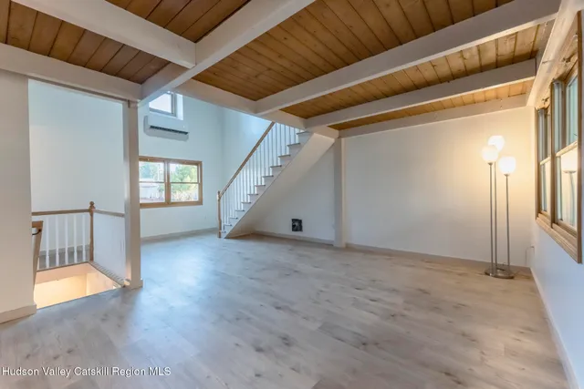 $419,000 | 40 Linwood Court, Bloomington, NY 12411