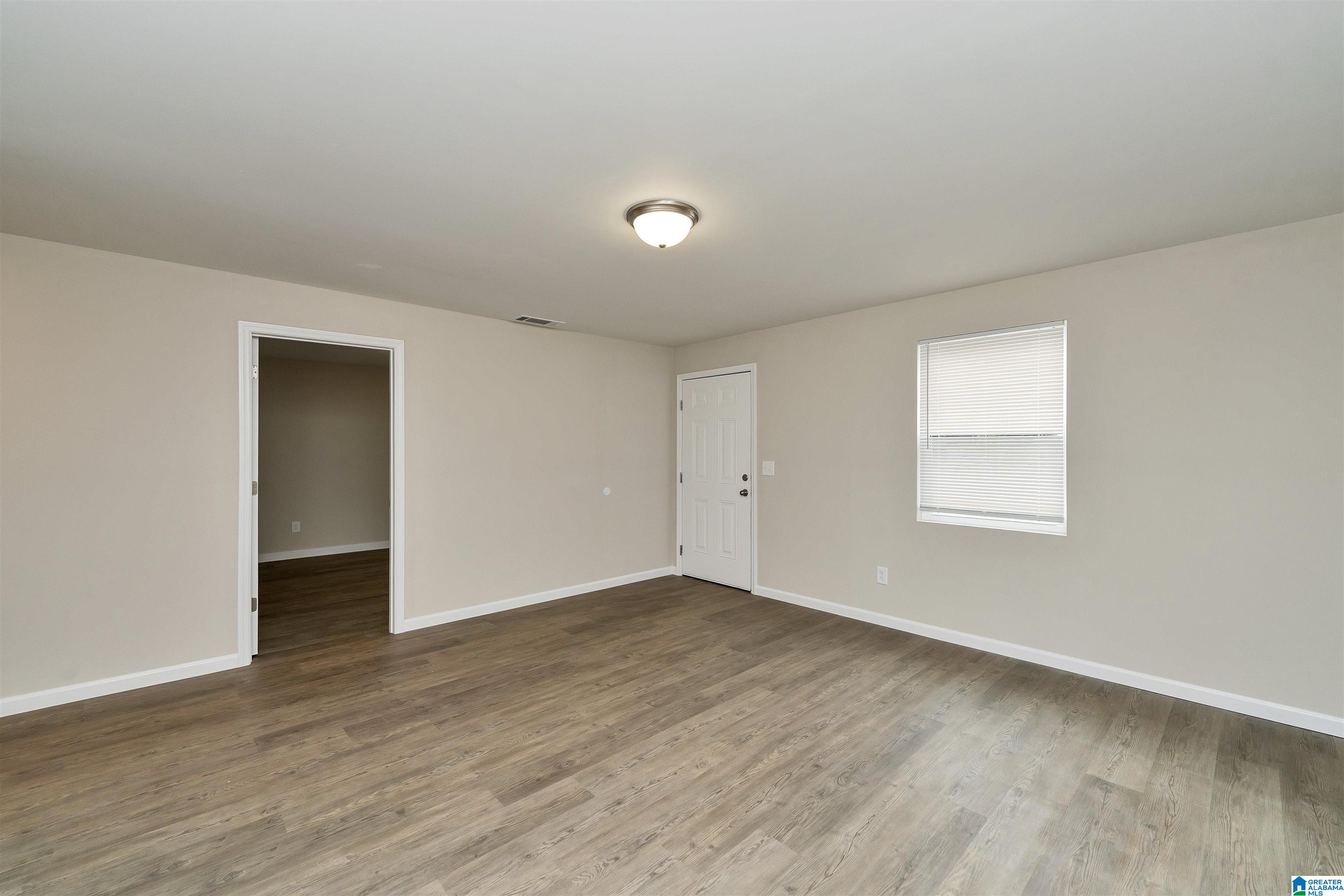 1315 Rosa Pk Circle Southwest Leeds, AL 35094 - Photo 10 of 26 Gallery Image 10