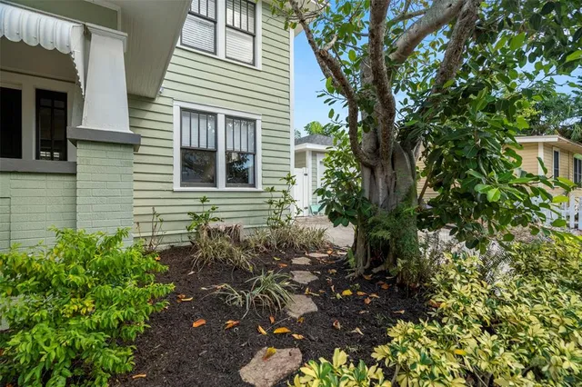 $1,249,000 | 540 11th Avenue North, St. Petersburg, FL 33701