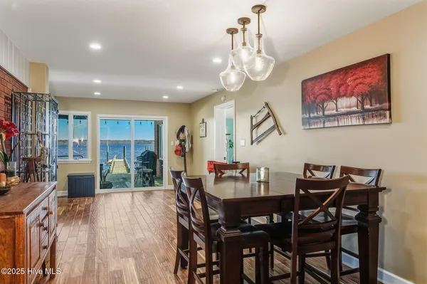 $795,000 | 1804 River Drive, New Bern, NC 28560