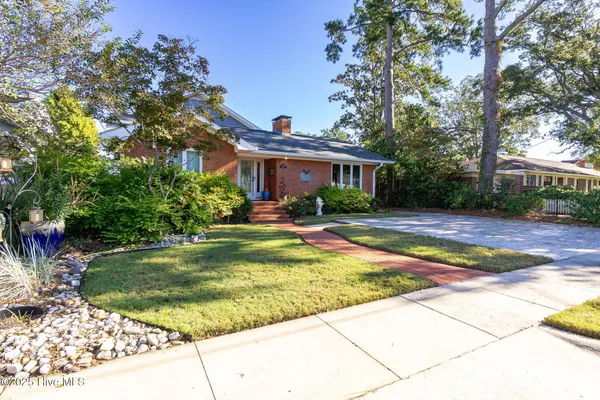 $795,000 | 1804 River Drive, New Bern, NC 28560