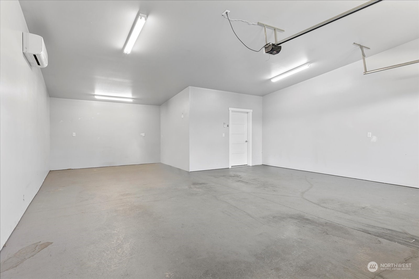 2644 McLeod Road Bellingham, WA 98225 - Photo 27 of 33 Gallery Image 27