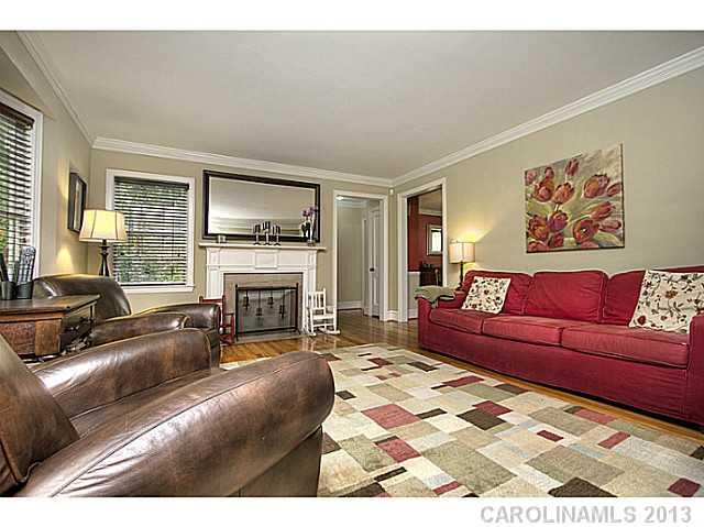 1401 Crystal Road Charlotte, NC 28205 - Photo 3 of 16 Gallery Image 3