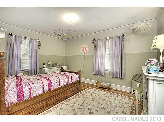1401 Crystal Road Charlotte, NC 28205 - Photo 8 of 16 Gallery Image 8