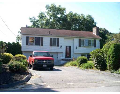 31 Boiling Spring Avenue Westerly, RI 02891 - Photo 1 of 12 Exterior Front.