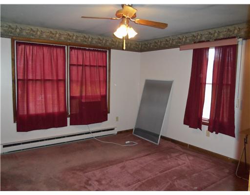 31 Boiling Spring Avenue Westerly, RI 02891 - Photo 9 of 12 Bedroom.