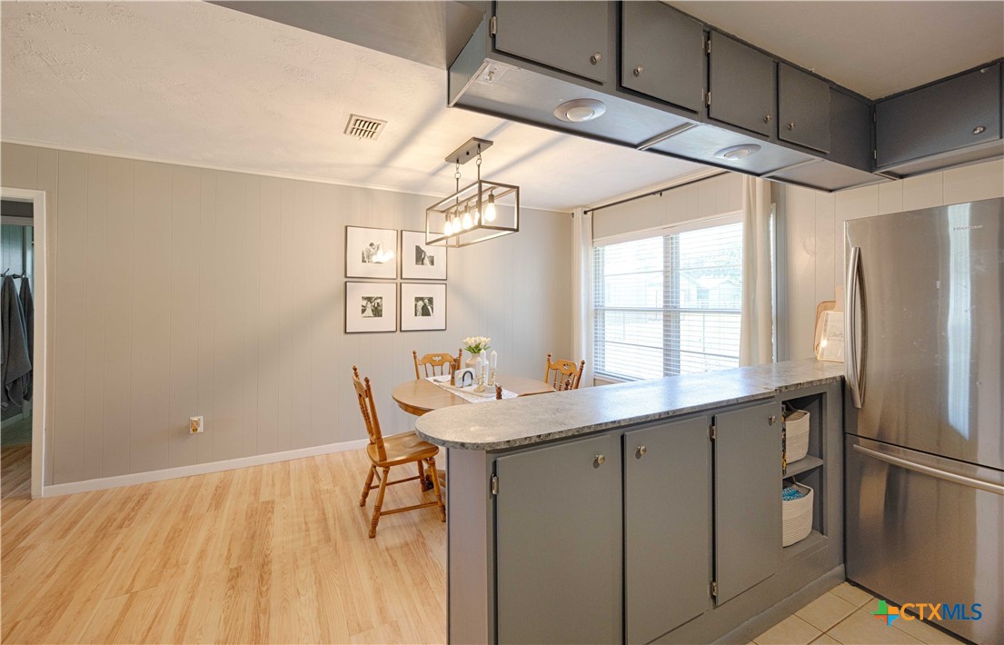 207 River Street Hallettsville, TX 77964 - Photo 12 of 25