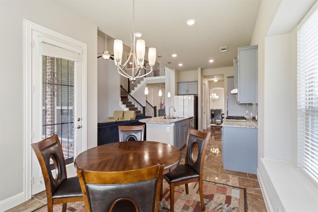 7452 Reverchon Drive Irving, TX 75063 - Photo 16 of 40