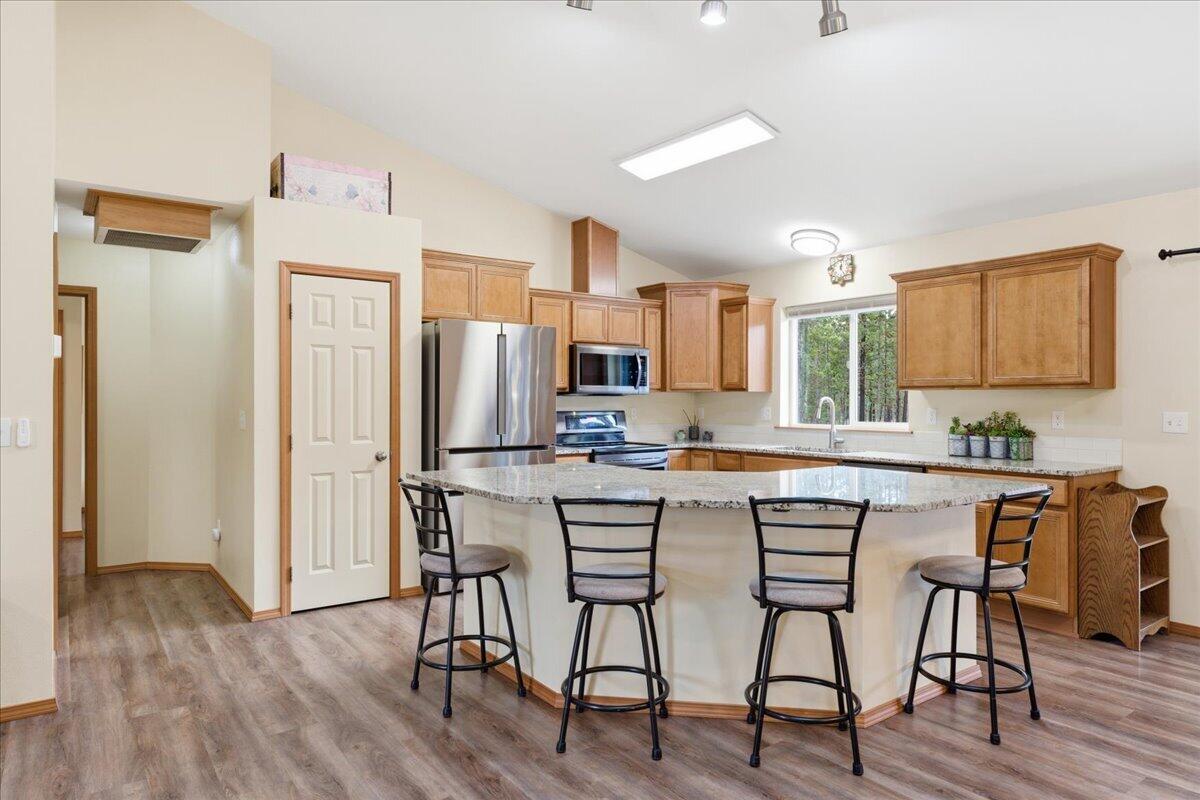 51475 Wheeler Road La Pine, OR 97739 - Photo 16 of 59 16-017_DSC07499