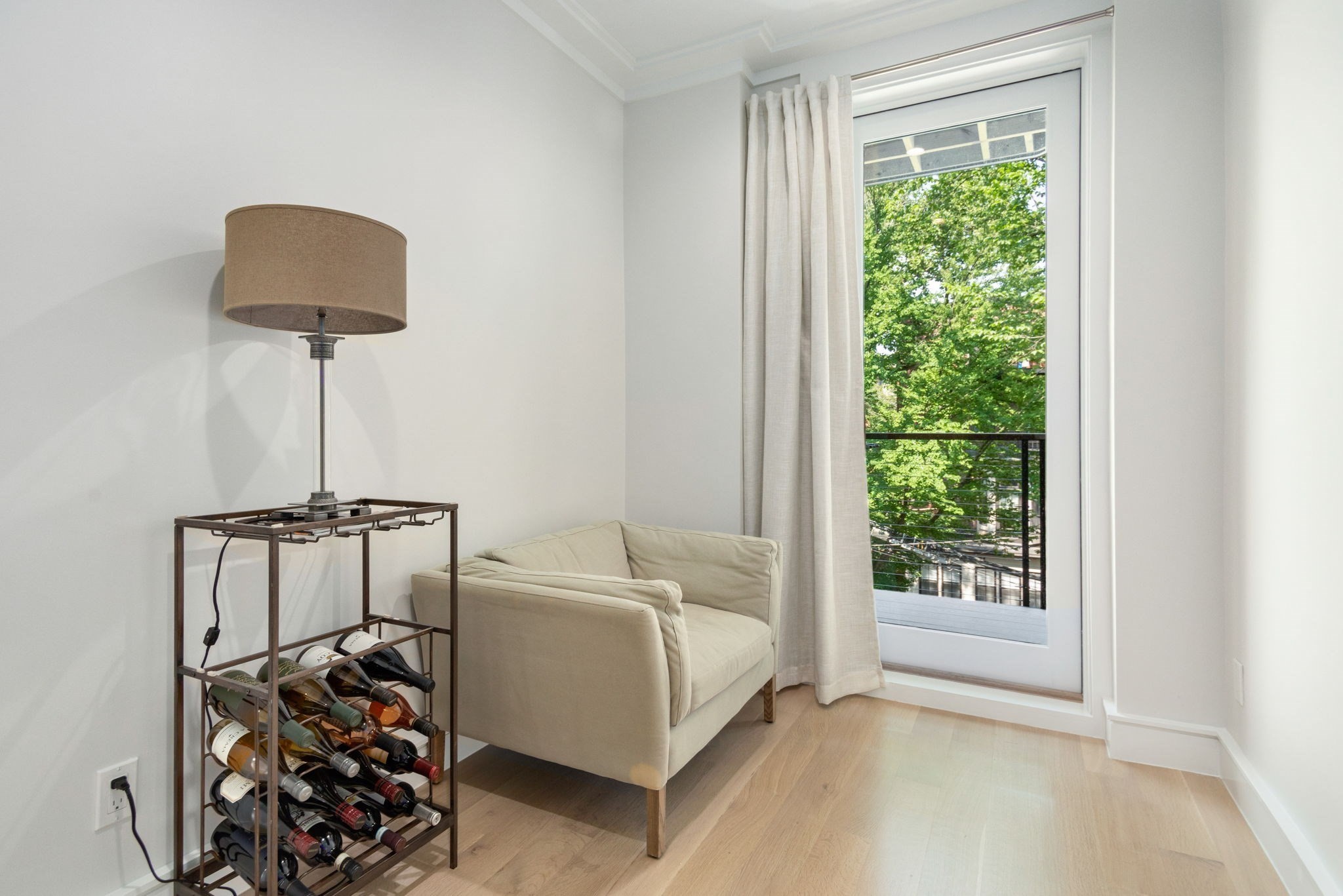 53 Rutland Square, Unit 2 Boston, MA 02118 - Photo 9 of 11 Gallery Image 9