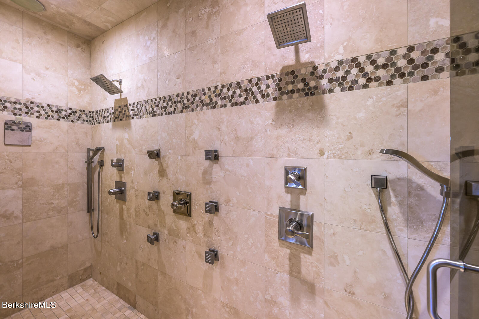 140 Hancock Road Pittsfield, MA 01201 - Photo 16 of 40 a bathroom with a shower