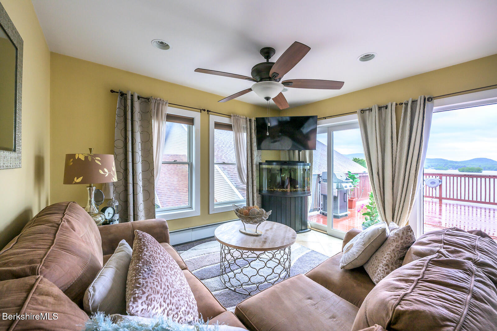 140 Hancock Road Pittsfield, MA 01201 - Photo 26 of 41 Screen - 140 Hancock Rd Pittsfield MA 01